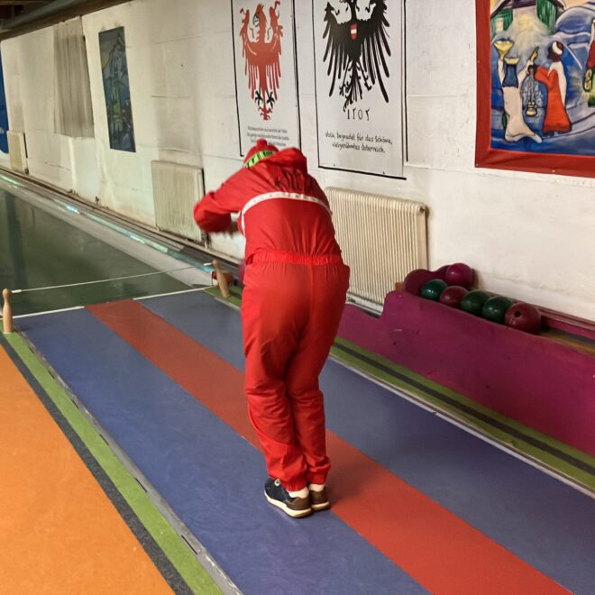 35E83B93-D6BA-4083-99A3-8FC209A34F7A