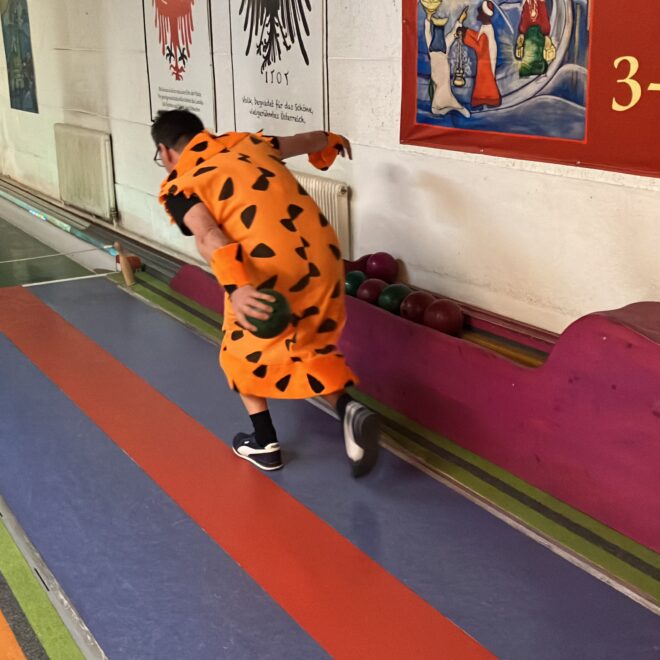 417DB100-D5DD-4A09-BCFA-24B0E7088896