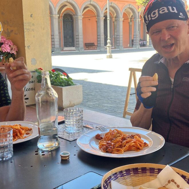 D3956834-4CDE-444D-86C3-554EF8841A3E